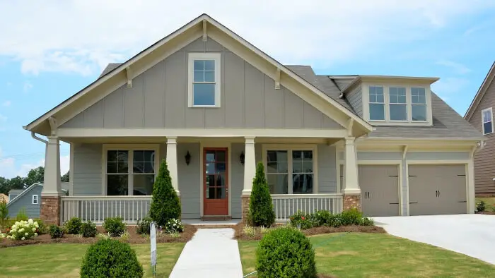 FHA Loan: Image of a new home